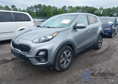 2022 Kia Sportage Lx z USA, uszkodzony, nr VIN KNDPMCAC9N7017360